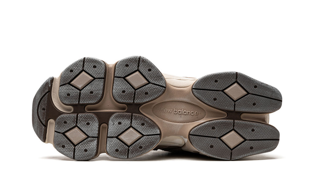 New Balance 9060 Mushroom Timberwolf 