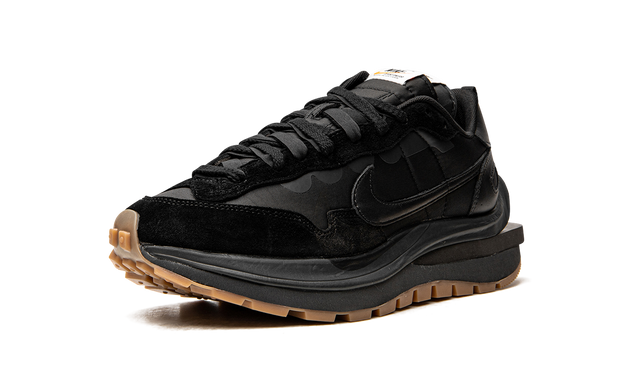 Nike Vaporwaffle Sacai Black Gum 