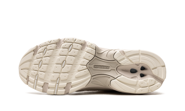 New Balance 530 Moonbeam Sea Salt