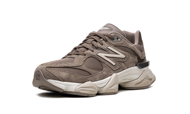 New Balance 9060 Pilzbraun