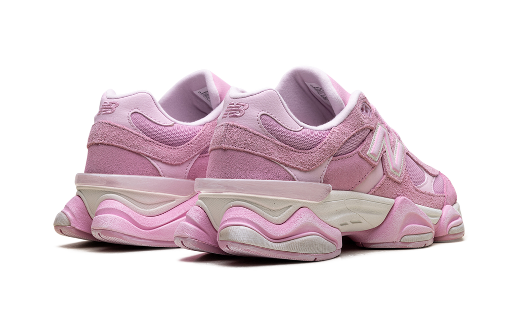 New Balance 9060 – ASOS-exklusiver rosa Überfarbton