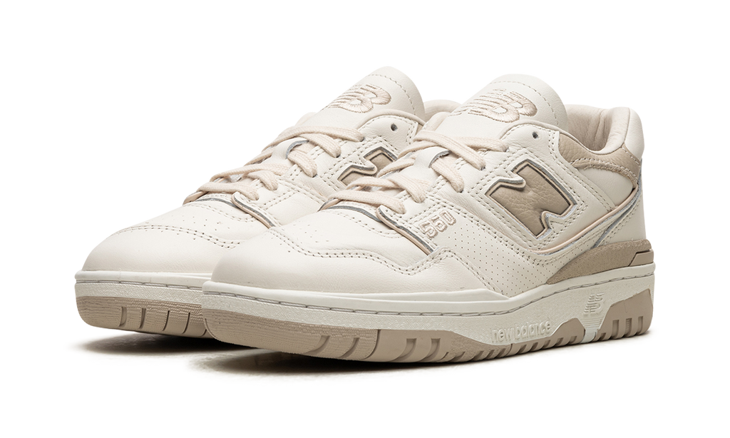 Beige New Balance 550
