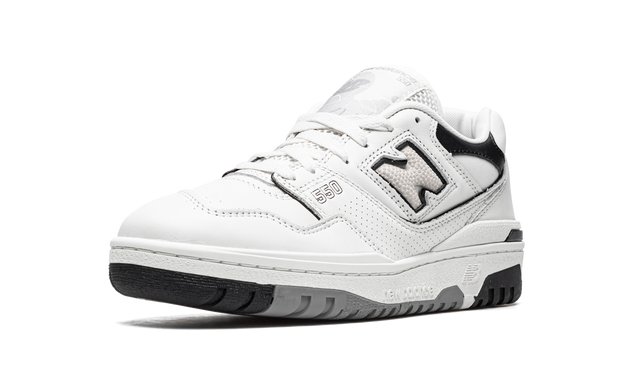 New Balance 550 Weiß Schwarz Regenwolke