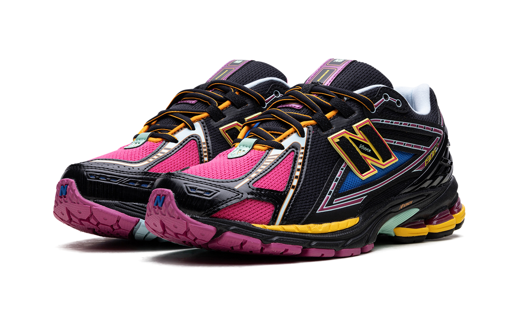 New Balance 1906R "Schwarz/Pink"