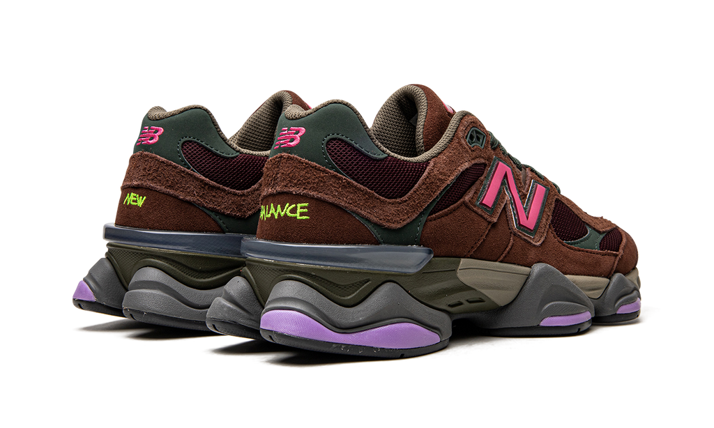New Balance 9060 Burgunderrosa