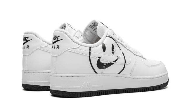Nike Air Force 1 – Hab einen Nike-Tag