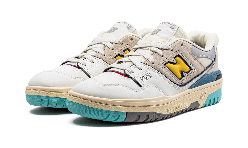 New Balance 550 Meersalzgelb