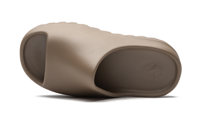 Adidas Yeezy Slide Erdbraun 