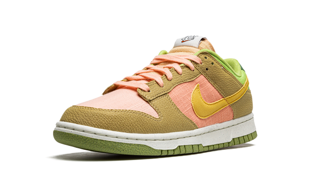 Nike Dunk Low Sun Club Arktis Orange