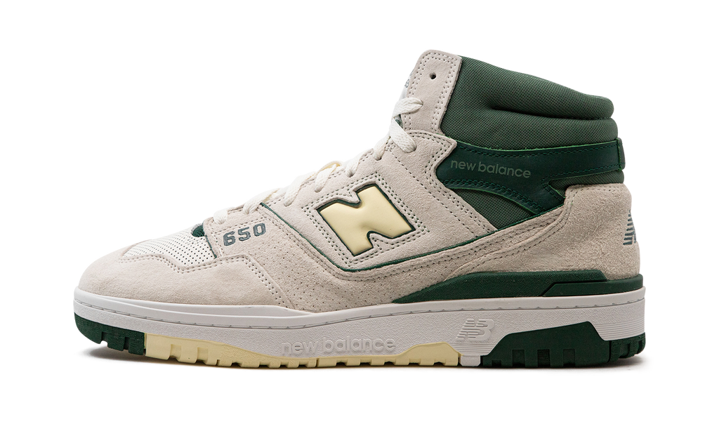 New Balance 650R Sea Salt Nightwatch Grün