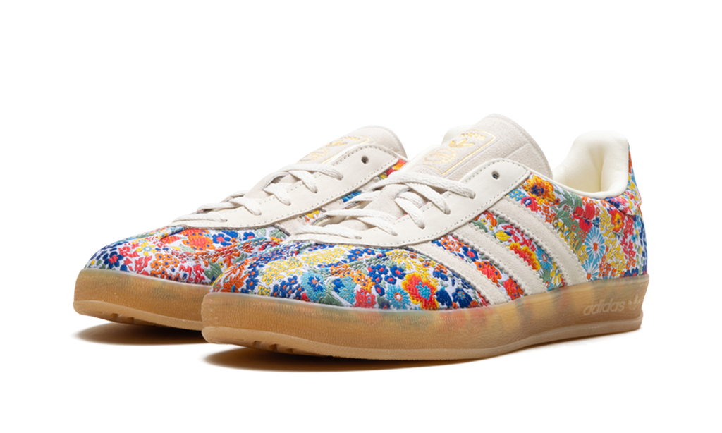 Adidas Gazelle Indoor Liberty London Blumenstickerei