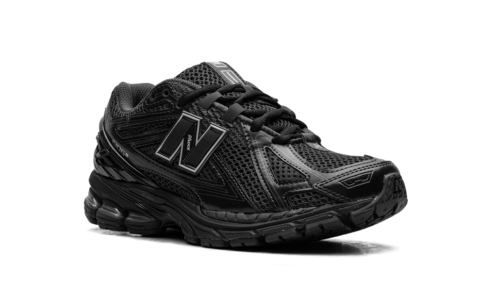 New Balance 1906R "Schwarz Metallic"