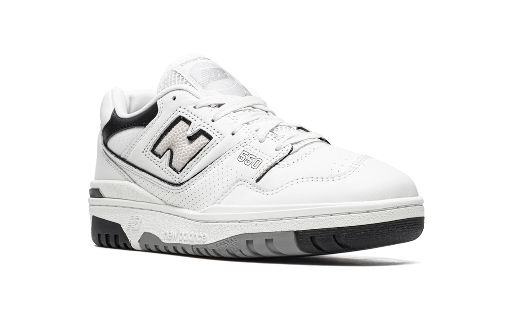 New Balance 550 Weiß Schwarz Regenwolke