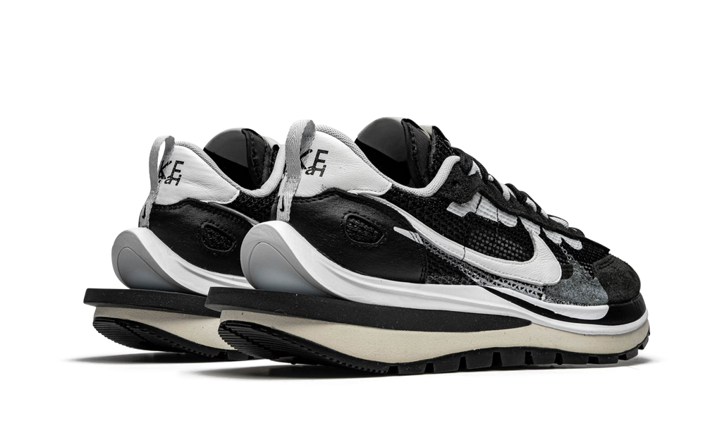 Nike Vaporwaffle Sacai Schwarz Weiß 