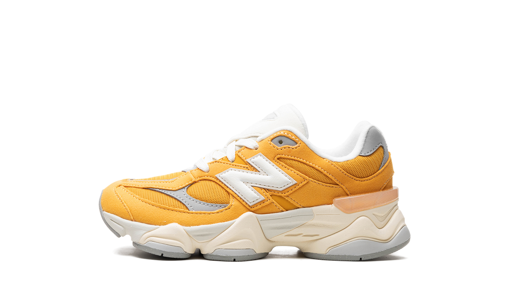 New Balance 9060 Gelb Beige