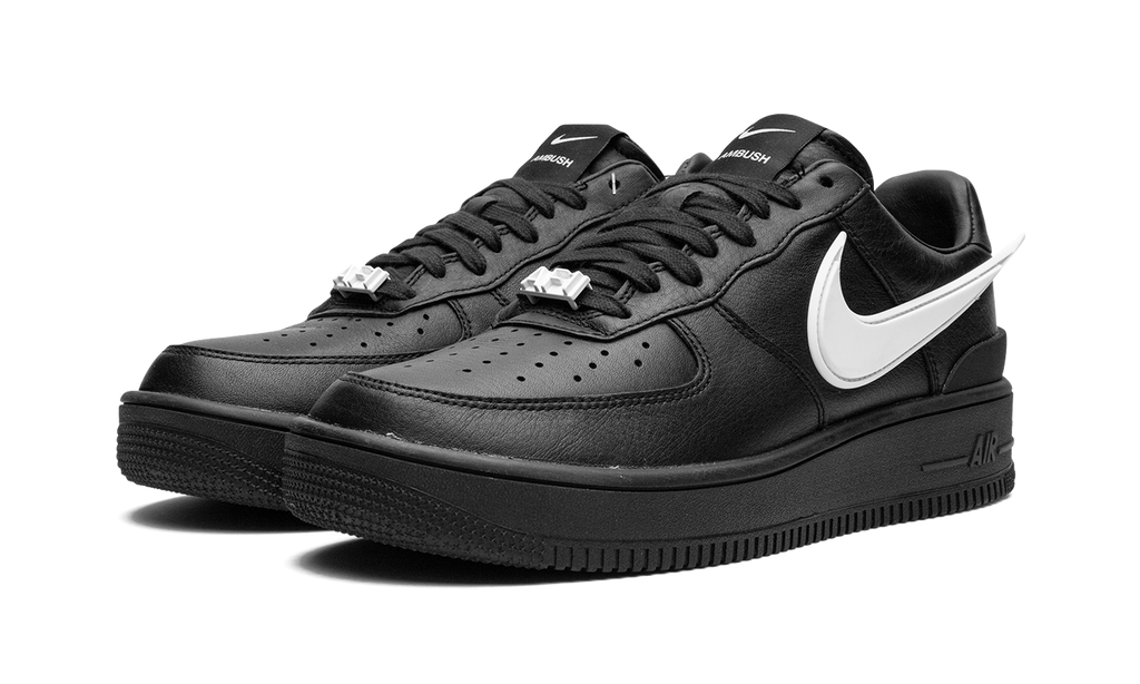 Ambush x Nike Air Force 1 Low Schwarz