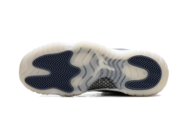 Air Jordan 11 Retro Low GS Diffused Blau