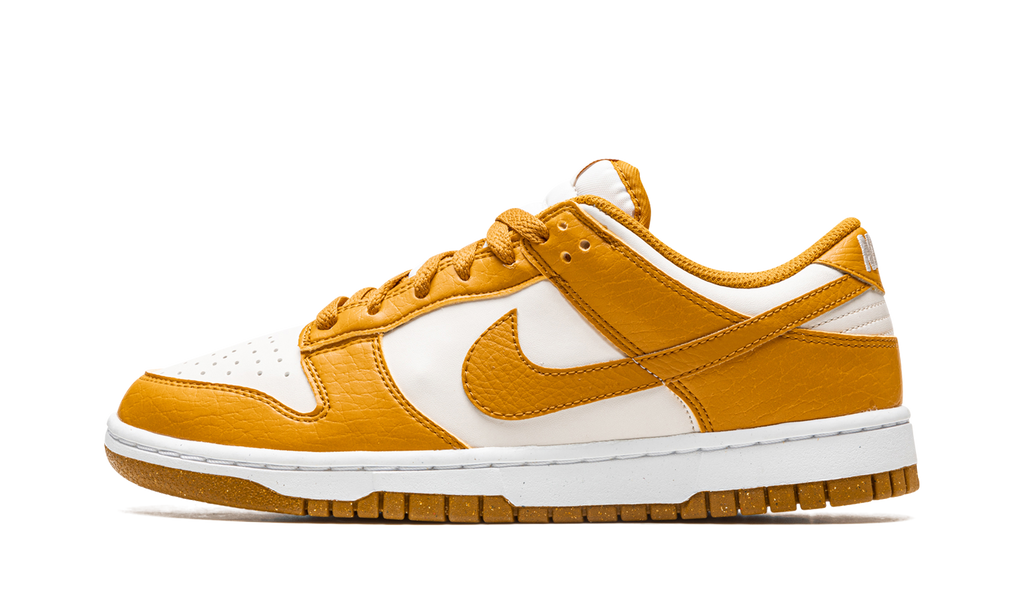 Nike Dunk Low Next Nature Phantom Gold Wildleder