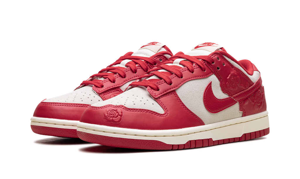 Dunk Low WMNS "Rote Rosen"