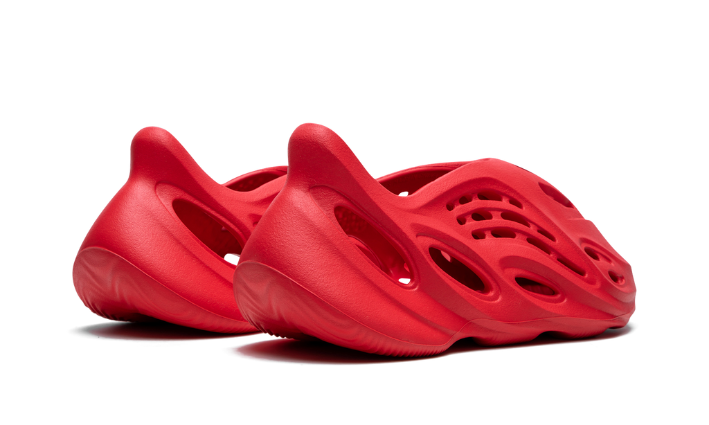 Adidas Yeezy Foam RNNR Vermillion 