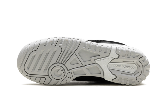New Balance 550 Schwarzes Wildleder
