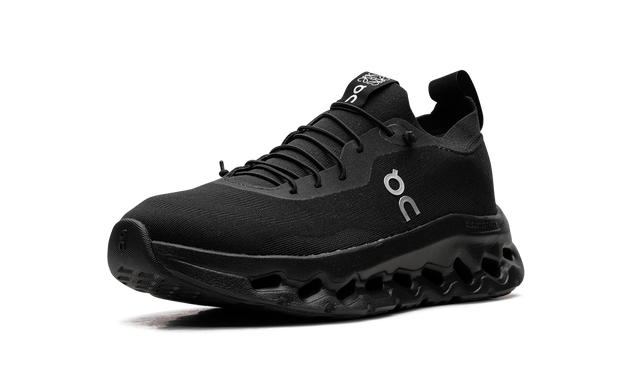 On Running Cloudtilt Loewe All Black