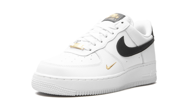 Nike Air Force 1 Essential Weiß Schwarz Gold