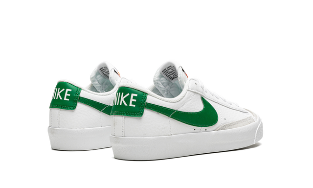 Nike Blazer Low 77 Kieferngrün