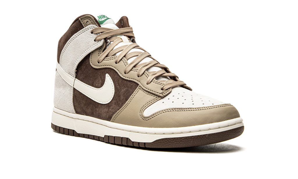 Nike Dunk High Helle Schokolade