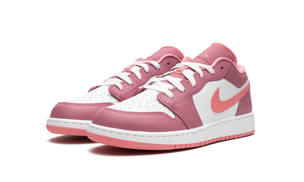 Jordan 1 Low Desert Berry 