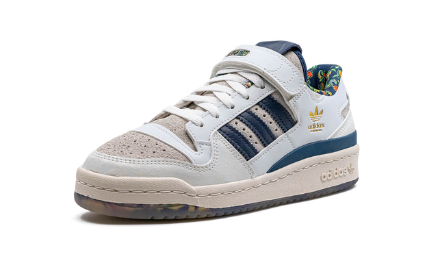 Adidas Forum 84 Low Singapur
