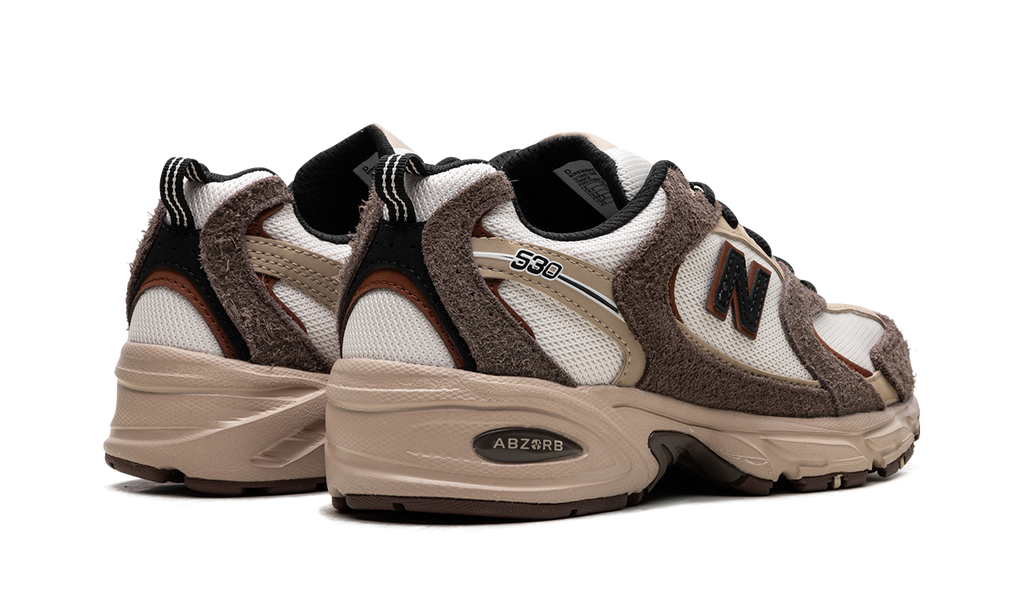 New Balance 530 Braun Hellbraun