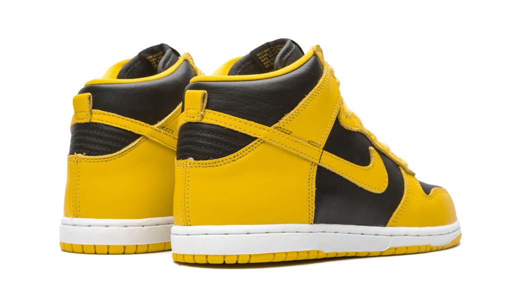 Nike Dunk High Varsity Mais