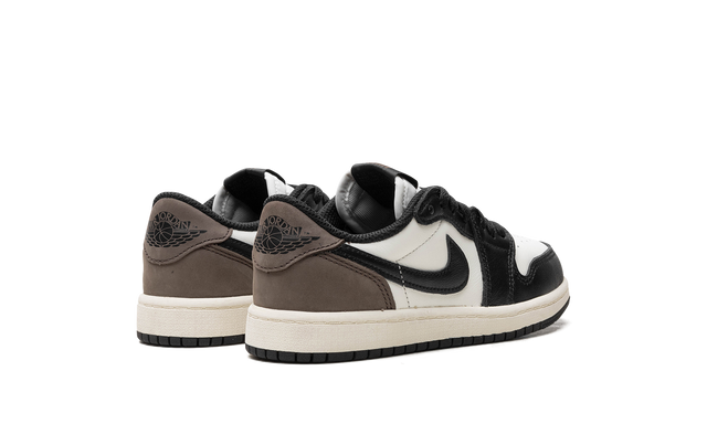 Jordan 1 Retro Low Mokka