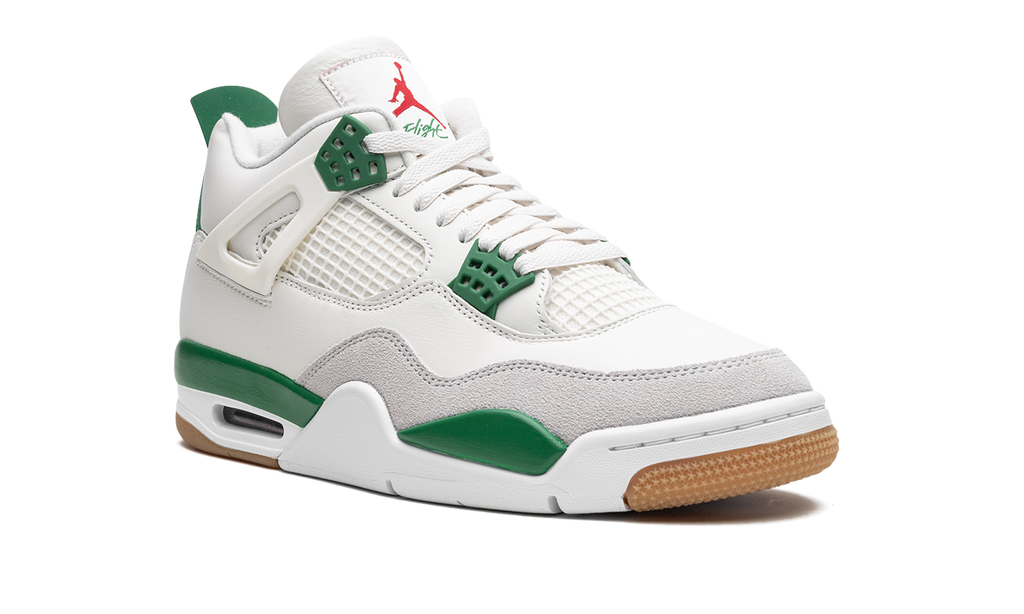 Jordan 4 Retro SB Kieferngrün