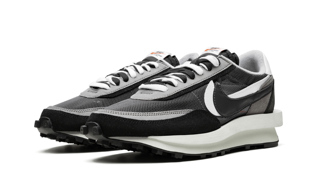 Nike Waffel Sacai Schwarz 