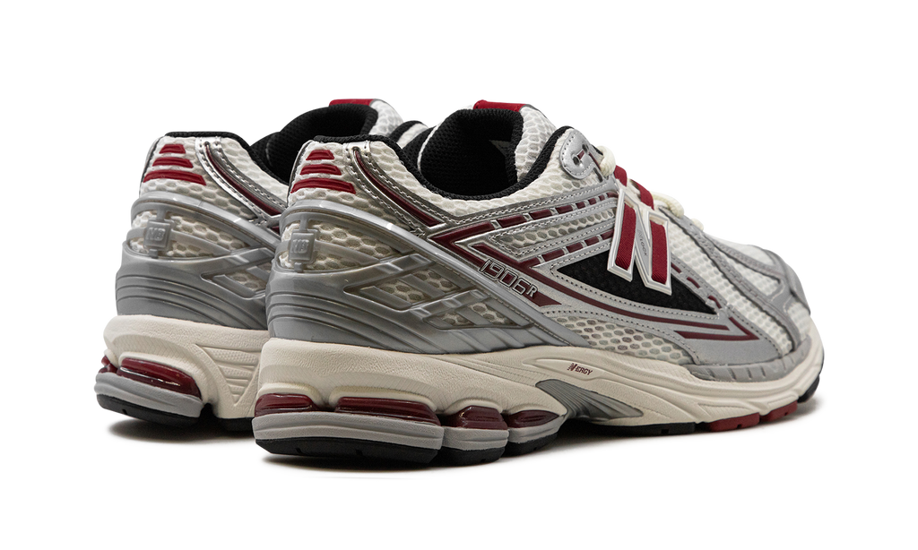 New Balance 1906R "Silber/Karmesinrot"