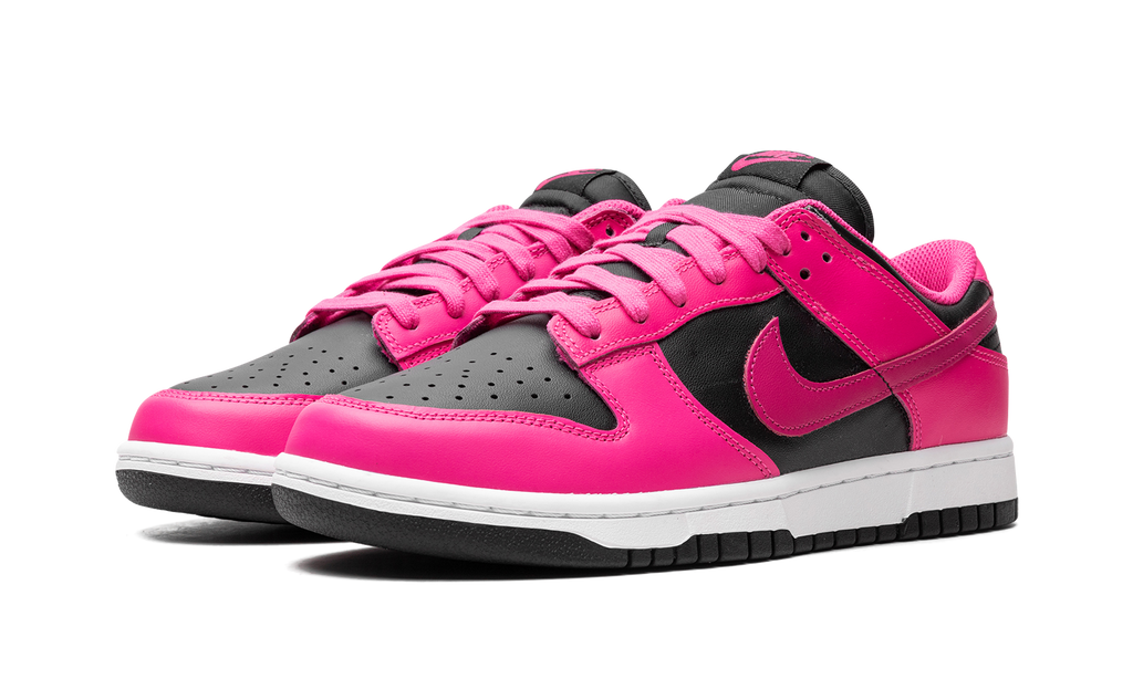 Nike Dunk Low „Fire Pink/Schwarz“
