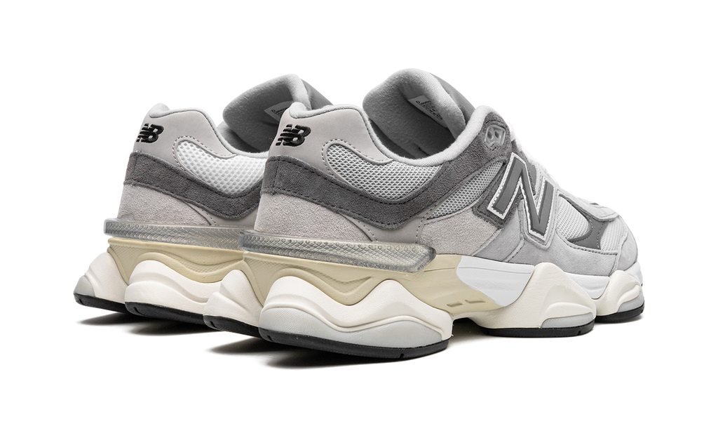 New Balance 9060 Grau