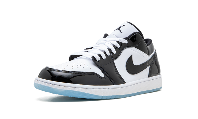 Jordan 1 Low SE Concord 