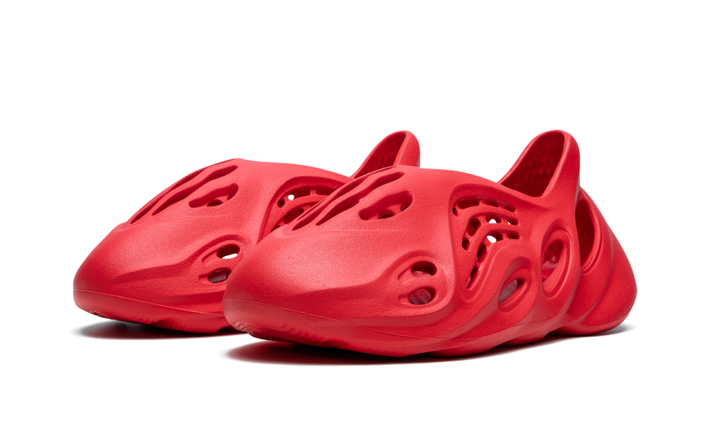 Adidas Yeezy Foam RNNR Vermillion 