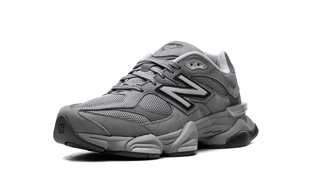 New Balance 9060 Team Away Grau