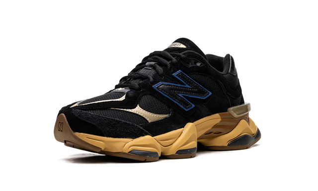 New Balance 9060 Schwarz Royal Gum