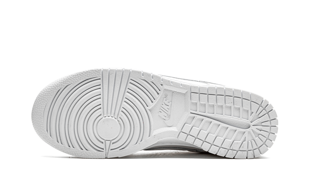 Nike Dunk Low Triple Weiß 