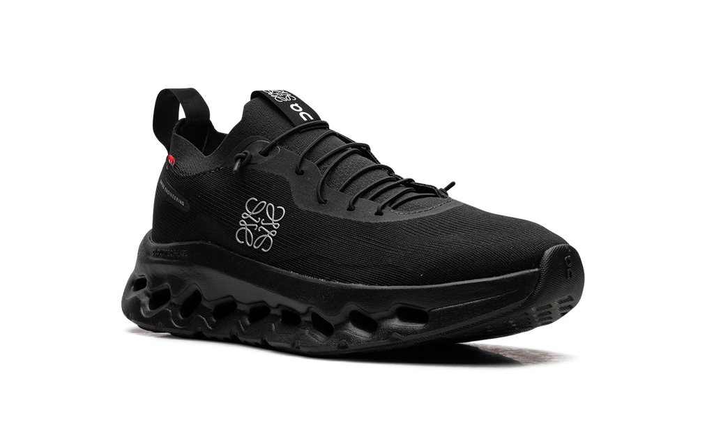 On Running Cloudtilt Loewe All Black