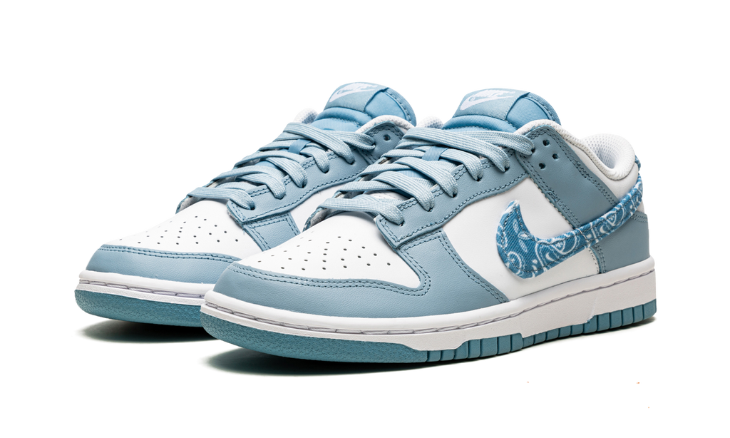 Nike Dunk Low Essential Paisley Pack getragen