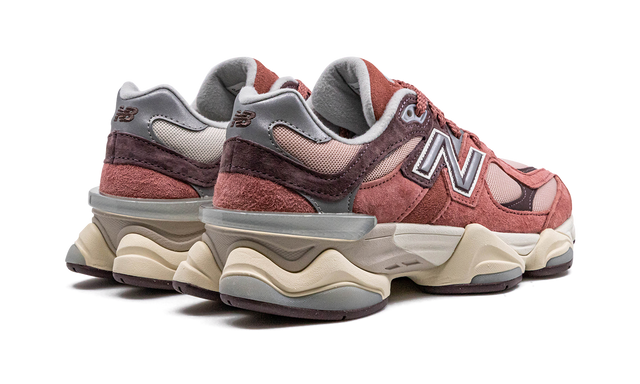 New Balance 9060 Kirsche