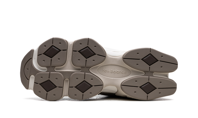 New Balance 9060 Pilzbraun