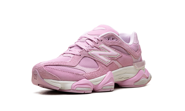 New Balance 9060 – ASOS-exklusiver rosa Überfarbton