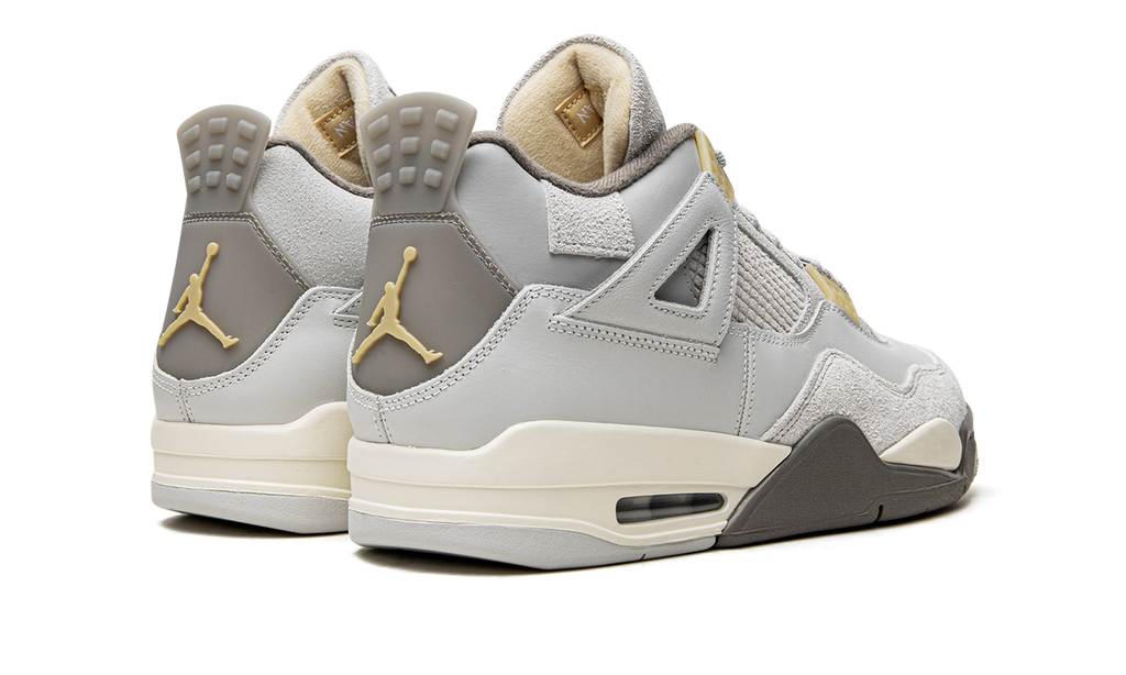 Air Jordan 4 Craft Photon Dust 
